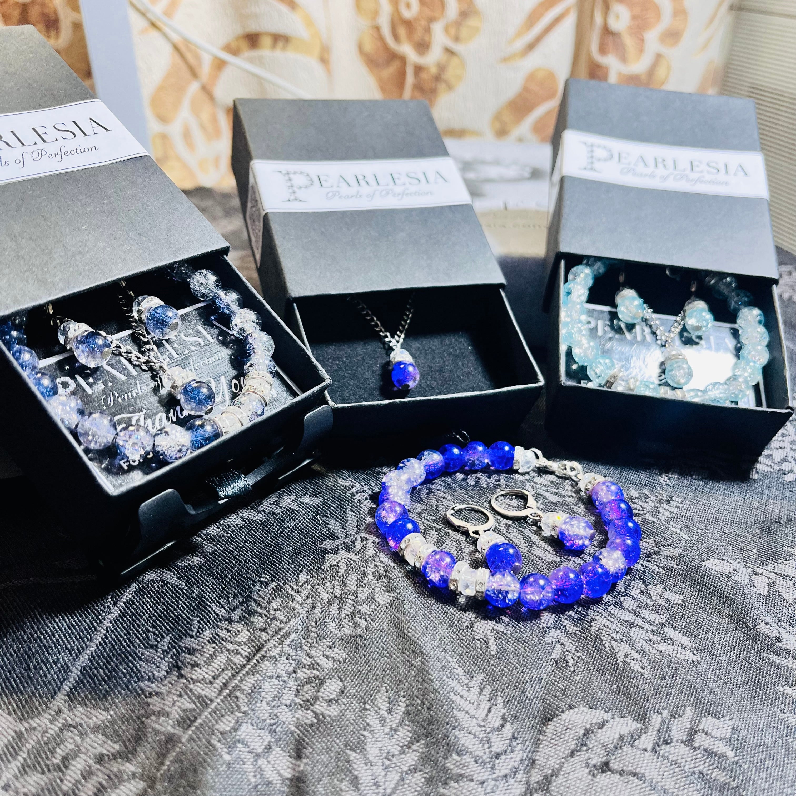 The Crackle Set